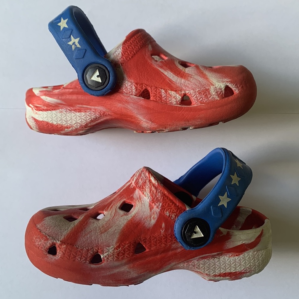 Air Walk Rubber Clogs Toddler Sz 6 1/2–7 Red White & Blue 4th of July Patriotic - Picture 4 of 9
